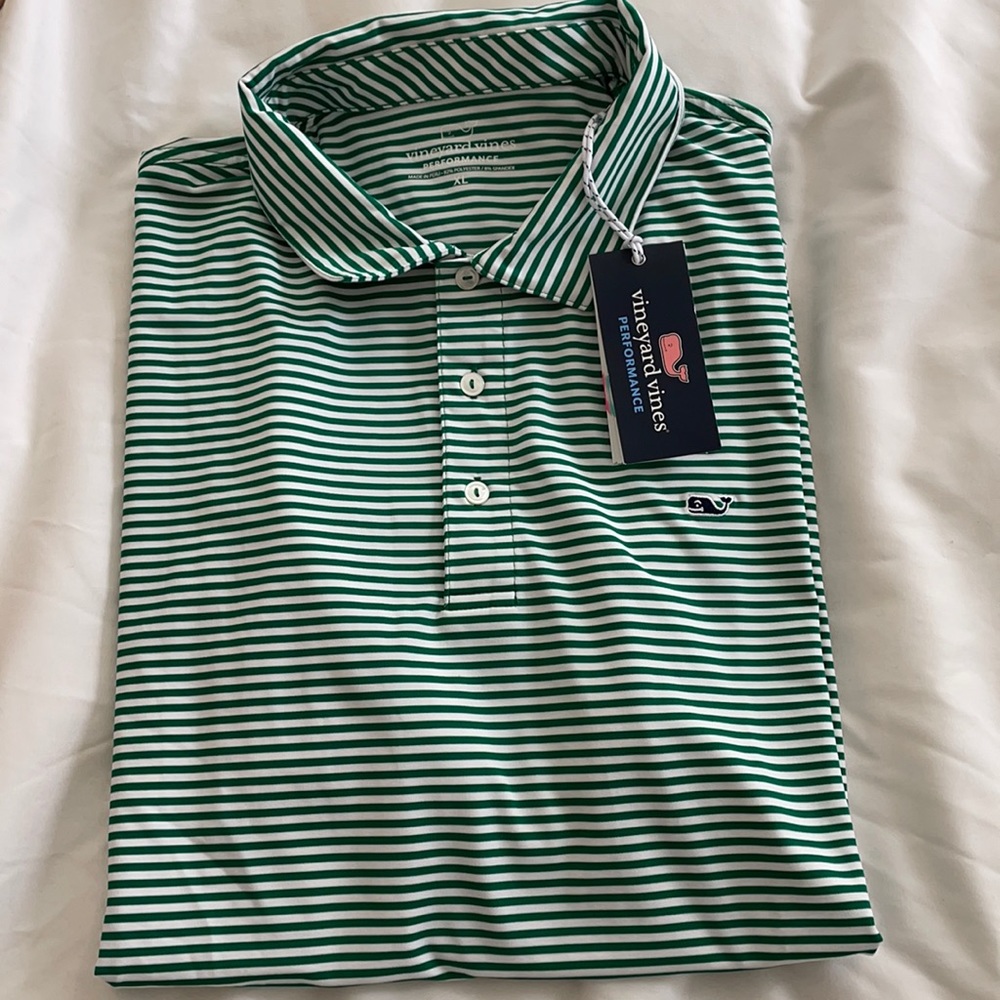 NWT Vineyard Vines performance golf shirt size XL